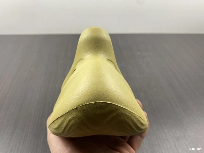 RNNR Foam Adidas Yeezy Sulfur GV6775 0802